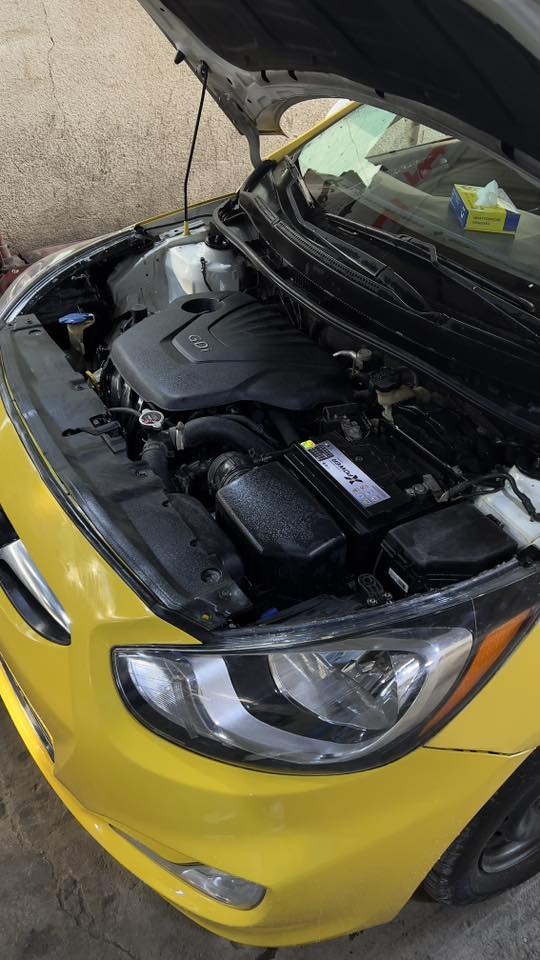 السلام عليكم سياره اكسنت مديل 2013 وارد امريكي  صدر وحدادة جديده قبل سبوع مرتبها هيئة وغرامات مصفرها كامله مابيها نقص وخير من الله رايدها ب 85 وبيها مجال 

***********
