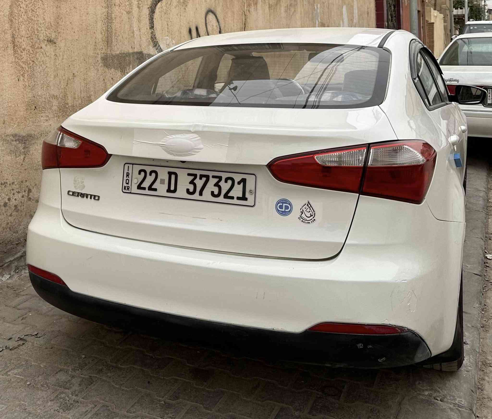 سيراتو 2014
بيه جاملغ بدون دواخل فقط
بانزين +منظومه غاز جديده 
منظومه تبريد جديده 
حداديه جديده
مداور او وكاله موجود
مكان سيارة نجف 
فوول سياره ماعدى الفتحه
110 وبيه مجال
لاستفسار اكثر واتساب  ‭0772 111 1860‬
