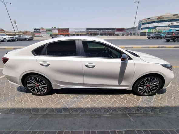 السلام عليكم
للبيع كيا فورتي 2023 جي تي فول رقم 1 – بصمة تشغيل ، بصمة أبواب ، كراسي جلد ، اشاير مري ، نقاط عمياء
2023 KIA Forte, GT 
2.0L I-4 DOHC, VVT, 147HP
وارد أمريكي ، الاربكات كلهن سليمة ، رقم شمالي  ، اللون ابيض ، محرك 1600 تيربو ، الحادث كما موضح بالصور، تبديل وصبغ الجاملغ والدعامية وتصليح وصبغ جزء بسيط من البونيد ، اوتو هولد ، هند بريك دكمة ، نقطة عمياء ، اشاير مري ، ماشية تقريبا 34 الف ميل  
السعر 175 ورقة - مع الرقم
مكان بغداد 

رقم الهاتف ***********
