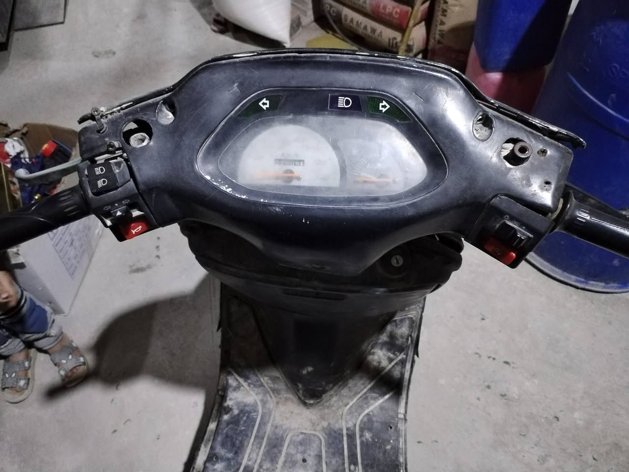 سلام عليكم دراجة فضائية ١٤٠ مكينتهة نضيفة وشغالة بس الدراجة يرادلهة ترتيب ابيع كوم حديد ١٠٠ قفل قفل المكان بغداد الشعب


**إذا كنت صاحب هذا الإعلان وتريد حذفه لأي سبب، رجاءا أرسل رسالة إلى الدعم الفني**