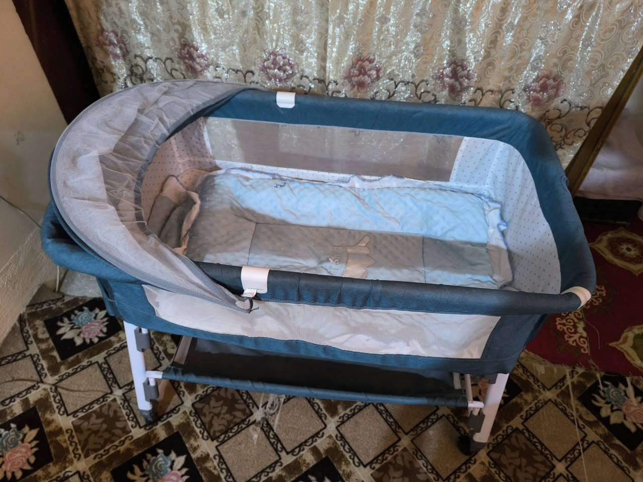 غراض مستعمل نظيفة جدا 
ابيع شلع بسعر ومفرد بسعر والي يسترزق بيهم يدلل


**إذا كنت صاحب هذا الإعلان وتريد حذفه لأي سبب، رجاءا أرسل رسالة إلى الدعم الفني**