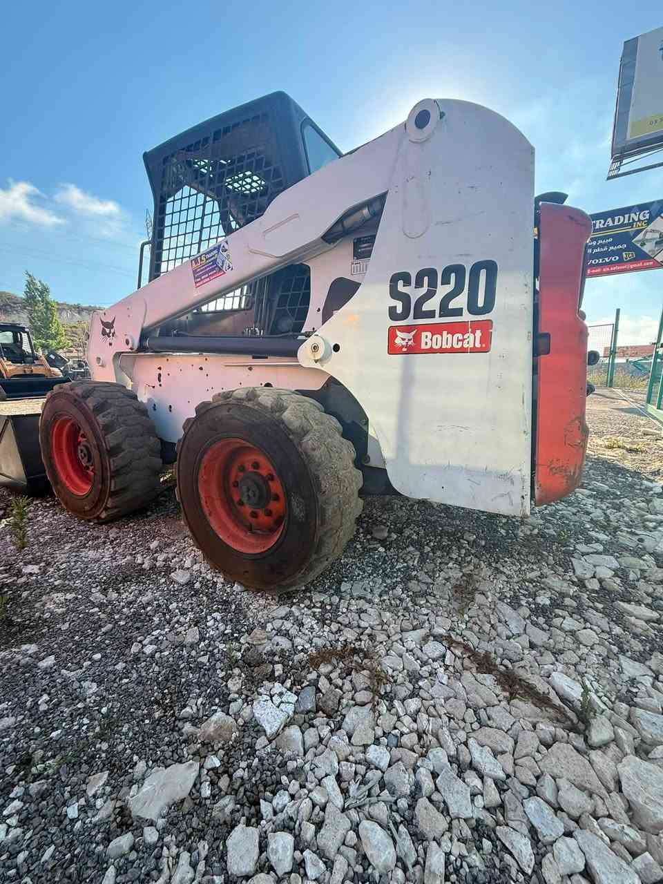 🔥 للبيع Bobcat S220 أجنبية – ساعات تشغيل قليلة جدًا 🔥
📞78 900 925
✅ نظيفة ومجهزة للعمل مباشرة�✅ بحالة ممتازة وقوية على الشغل


**إذا كنت صاحب هذا الإعلان وتريد حذفه لأي سبب، رجاءا أرسل رسالة إلى الدعم الفني**