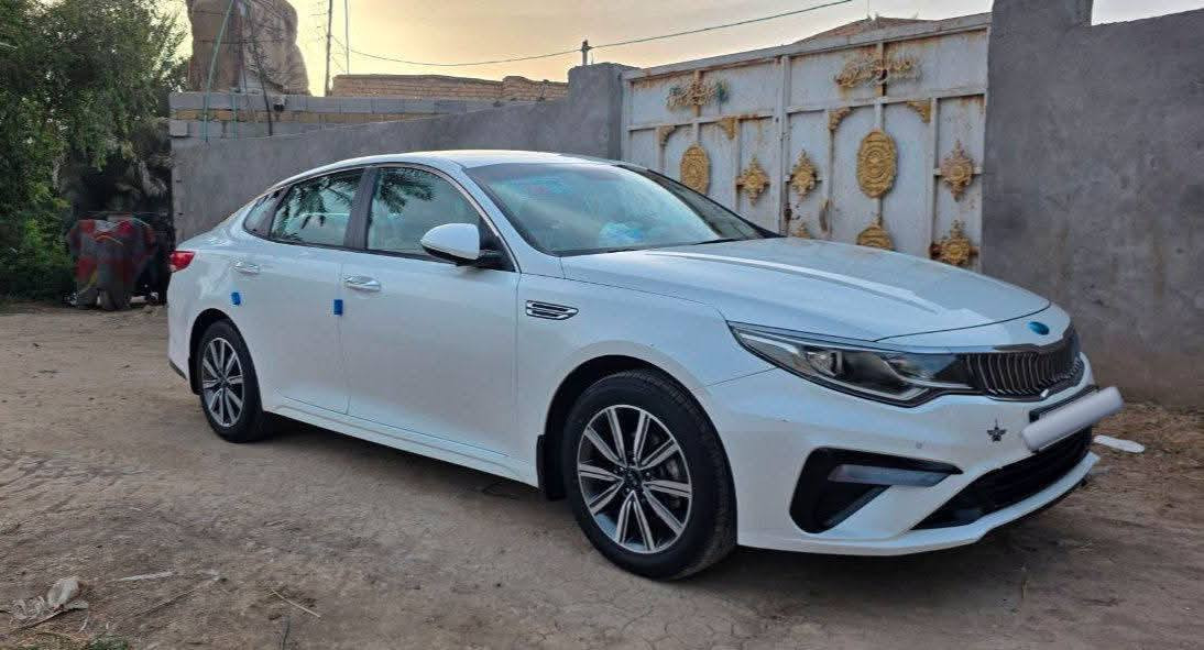 كيا اوبتيما 2019 شكل 20 خليجي مكفوله كفاله عامه ضربه وصبغ وتبديل رقم بغداد دولي  مواصفاته ويل كب كروم   مري شفط  مع السويج أثناء قفل السياره وفتحه لد امامي لايت زنون حساس امامي خلفي شاشه كبيره  كامره دوارة  تبريد لمس قطعتين تبريد تحكم وشفتات ستيرن مكينه 2400  بعده على وضع شركه سياره ماشيه 89 حقيقي   تخم تأير حداديه جديده   ثلاث انظمه قياده مكان سياره ذي قار قضاء الشطره السعر(197)وبيه مجال  للاستفسار***********///***********

