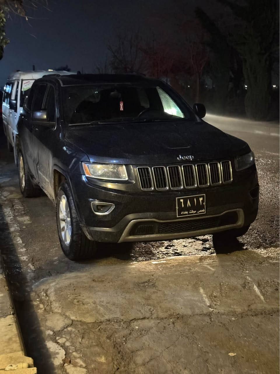 ٢٠١٧براوه دوبه ى
٦بستون ده بل ئه كسل 
شاشه كه وره ئيكو  سى دوكمه
گير شه فت فول ماسه فاته به س سلايت نيه
گيرومه كينه ده بل ئه كسل كاره باى هه موى به شه رت مالى مه ده نى به شه رت يه ك دينار مه سره فى نيه مالى دوسته ٢٢٠هه زار رويشتوم عمول ليدانى نيه بوياخى نيه سه ياره كه لوك لوكه      
88$
***********واتساب بشدار, السليمانية
