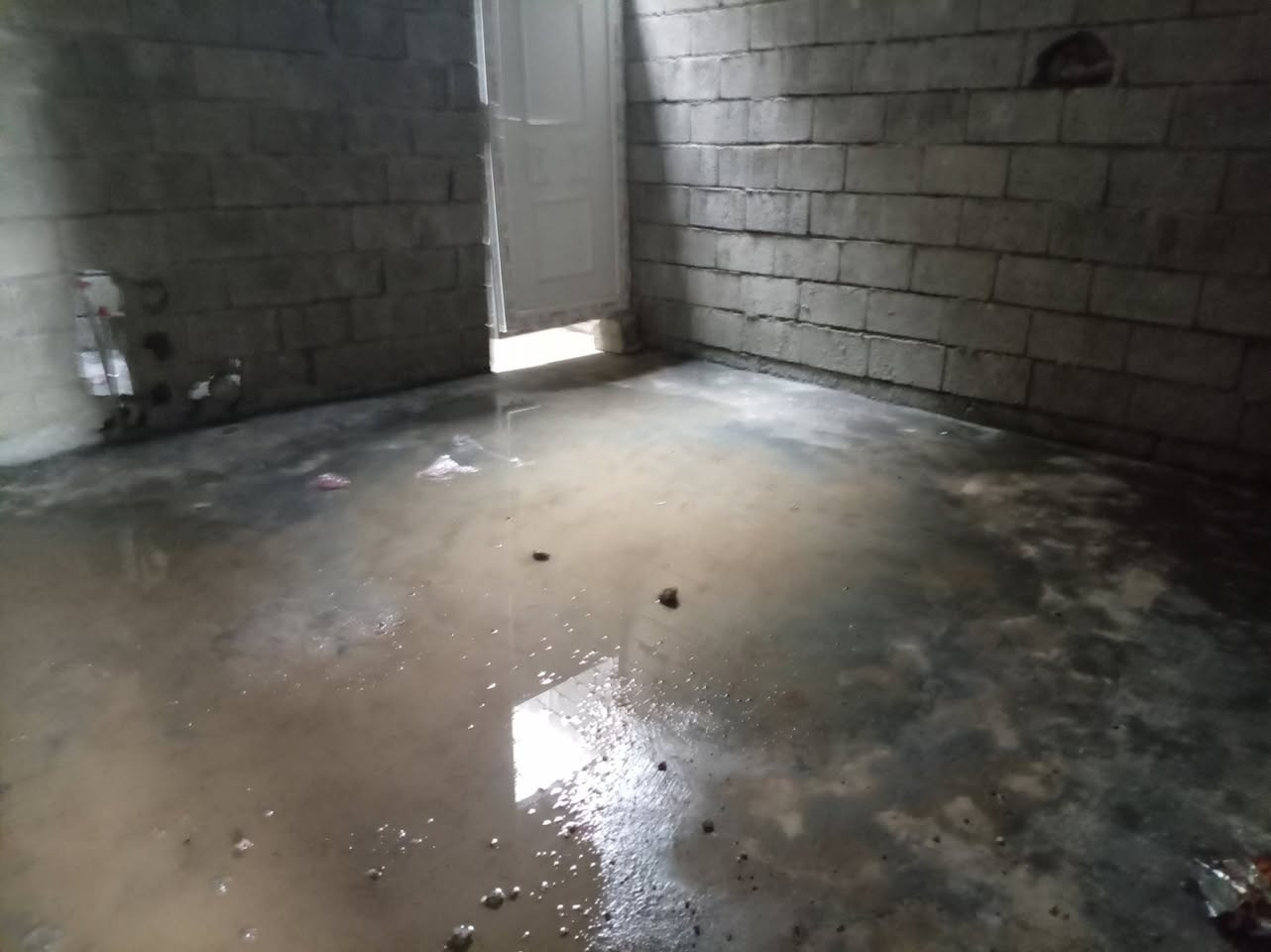 السلام عليكم بيت 100متر منطقه 55سعره 25مليون***********
