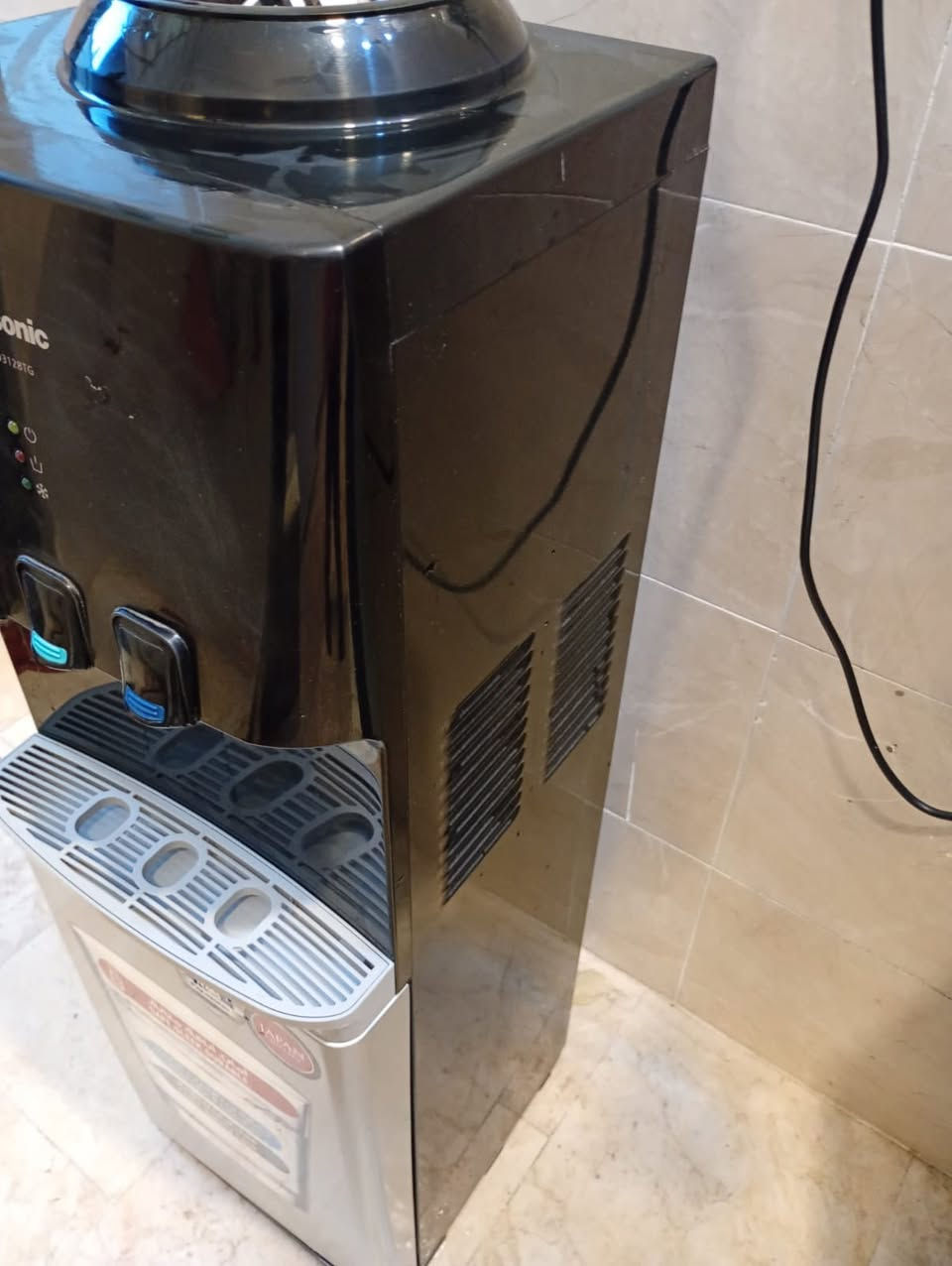 براد شغال نظيف سعر ١٠٠ الف وبي مجال بسيط


**إذا كنت صاحب هذا الإعلان وتريد حذفه لأي سبب، رجاءا أرسل رسالة إلى الدعم الفني**