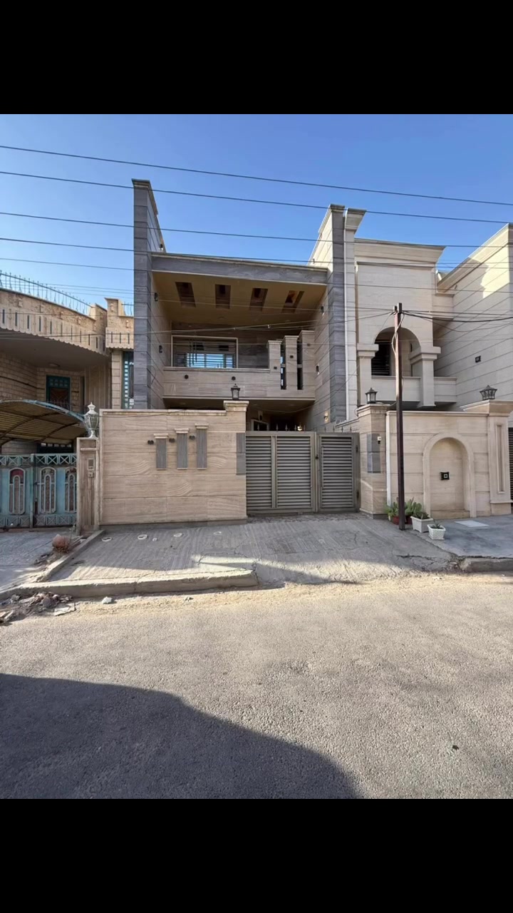 ##للبيع بيت في #السيدية (برج الياقوت للتطوير العقاري )

📍 موقع البيت : مربع الضباط  قرب شارع النخيل 

📐 المساحة: 150 م²
▫️ الواجهة: 6 م
▫️ النزال: 25 م
🔴 محتويات 4 غرفة نوم 2 حمامات

� لمعرفة السعر اكتب (2)  بالتعليقات .

📞  *********** وسام (اتصال أو واتساب)

🏢 مكتب برج الياقوت للتطوير العقاري
موقع المكتب 🔚السيدية – شارع مركز الشرطة، مدخل شارع أبو النخيل
