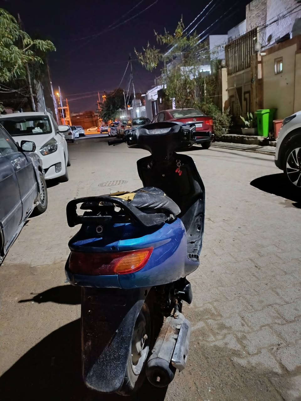 دراجة فراشة كرستال نثيه للبيع  محرك 140
مكاني نجف قرية الغدير الاولى 

السعر 350 وبي مجال للشراي
الرقم: ***********
