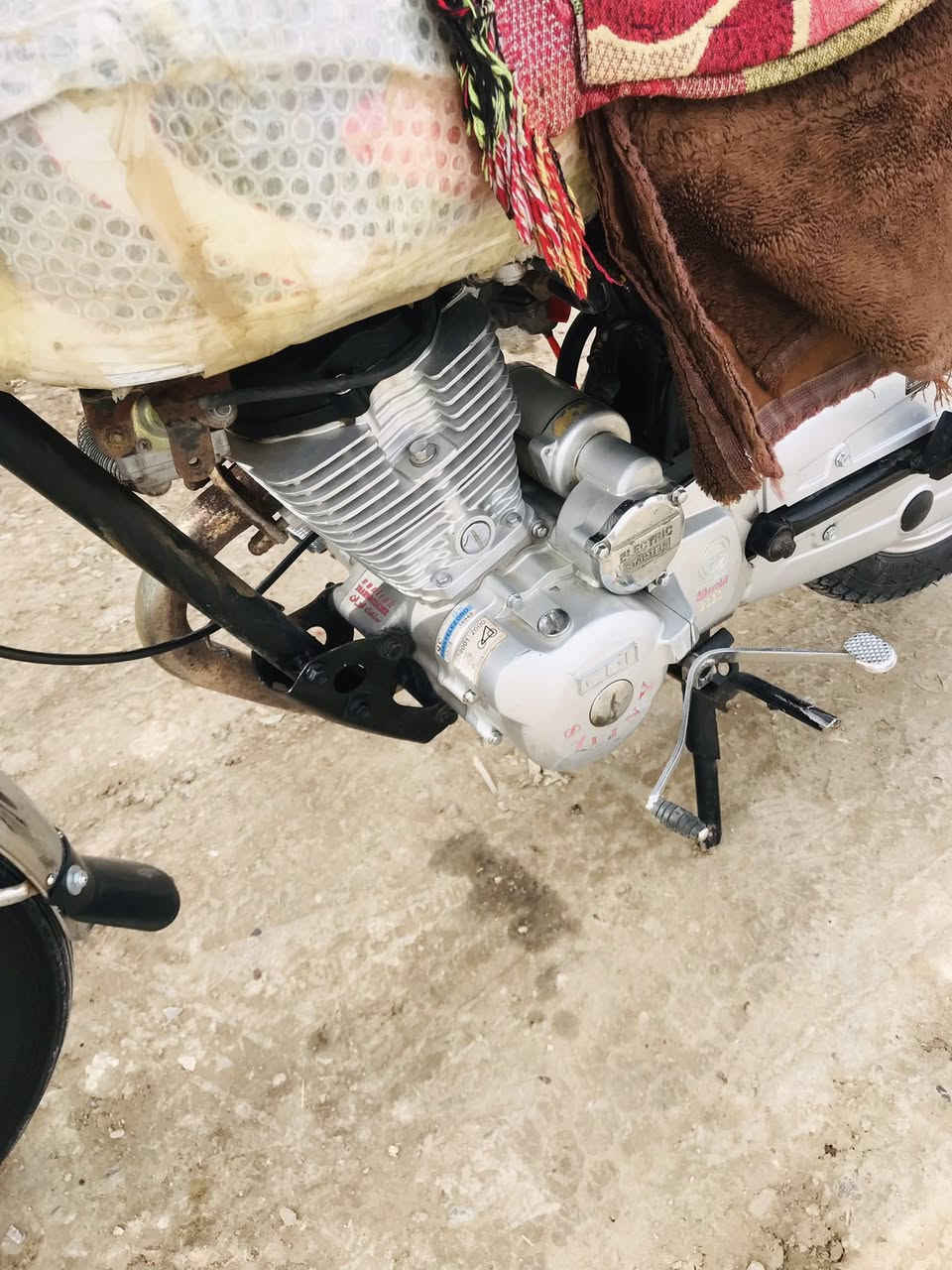 السلام عليكم دراجه سيفان موديل 2020 مكفوله كفاله عامه اوراق اصولي العنوان حله نيل السعر 475 وبيها مجال 
*********** واتس
