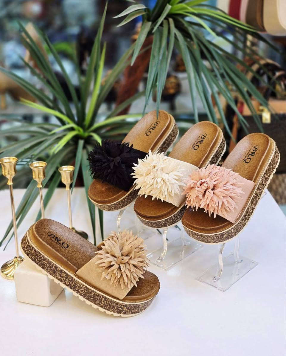 سليبر طبي❤‍🩹
السعر 10 الاف فقط نسبة الف 
37-38-39-40-41
تعال خاص


**إذا كنت صاحب هذا الإعلان وتريد حذفه لأي سبب، رجاءا أرسل رسالة إلى الدعم الفني**