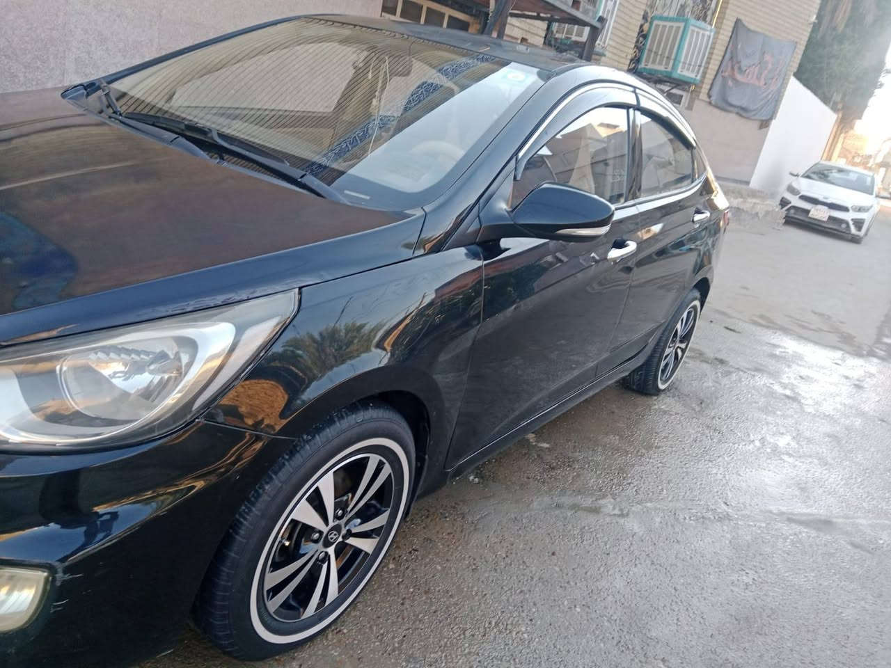 سلام عليكم مرخصت الادمن اكسنت موديل ١٥ خليجي  بيهه ٣ قطع صبغ بدون حادث جماليه فقط كير مكينه حداديه تبريد تتفئه تخم تاير مكفول السعر ٧٣ ورقه الاستفسار *********** علما اني مكلف بالنشر اخوان اليردهه يخابر صاحبهه اني مجرد نشرتهه مكان السياره بابل الجديده
