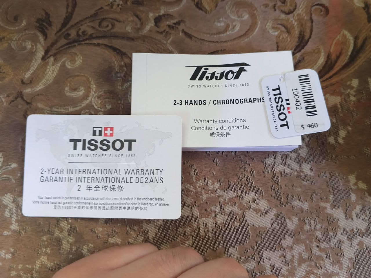 ساعه تيسوت Tissot V8 Chronograph T106417A اصليه 
موديل 2016 
جديده غير مستخدمه
سعرها 390
كامل ملحقات مع كرت ضمان


**إذا كنت صاحب هذا الإعلان وتريد حذفه لأي سبب، رجاءا أرسل رسالة إلى الدعم الفني**