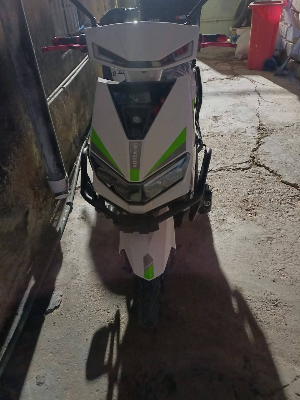 ماطور شحن جديد ماخذه من الجمعيه البارحه 
جديد بعده اريد ابيعه سعره ٩٠٠ وبيه مجال  ***********
