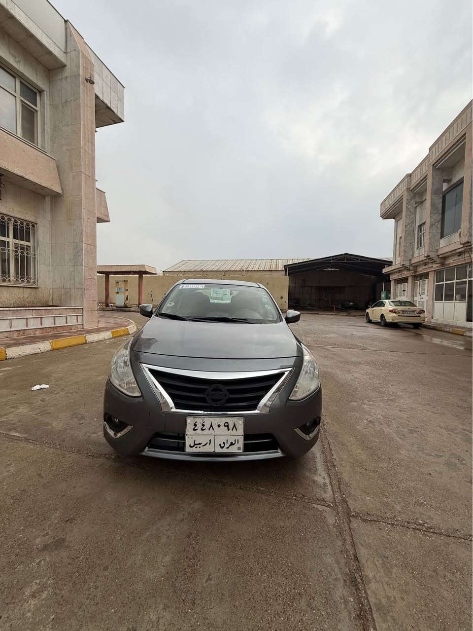 نيسان فيرسا وارد امريكي موديل 2017 SV صبغ قباغ صندوق جملغ بدون دواخل بدون يرباك كئر محرك كل شرت تحويل غرامات  كل شرت سعر 99 مجال رقم *********** واتساب أربيل, العراق
