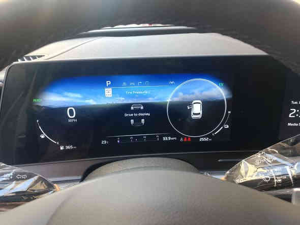 وبقه هاي لي بل باب شي بصيط بيهه
مواصفات فول فول
لبارحه كملت تصليح
بعدهه بدون رقم
***********
سعر ٢٤٠
