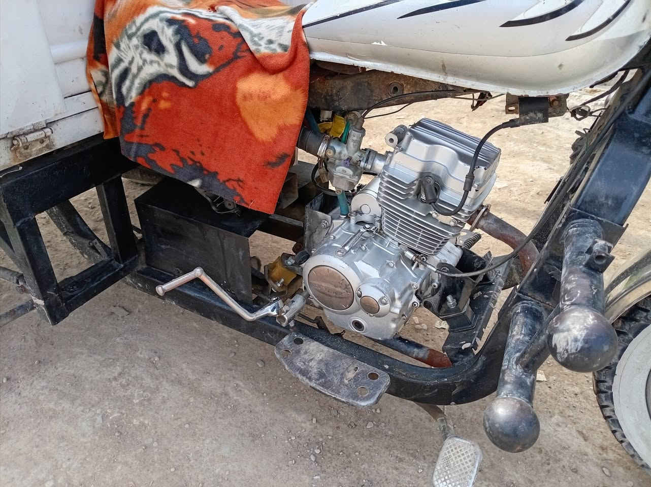 ستوته امتيار خير من الله شغاله 2009 كهربائبائيات شغاله *********** المكان الكوت
