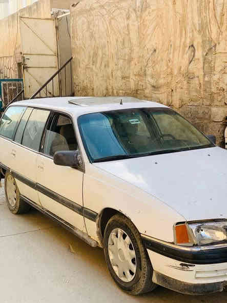 للبيع بسعر مناسب جدا 16$ وبيها مجال
اوبل اوميكا 1992 ....
حجم 20 بلادي كير مكينه صدر تايرات دبلات كله بل شرط 
سياره بدون اي عيب كله لوك بدون لا ضرر ولا صبغ 
السياره جاهزه 
رقم صلاح الدين الماني شرط التحويل والوكالة 
وسعرها مناسب 16$ وبيها مجال لشراي 
عنواني كركوك حي تسعين 
***********
