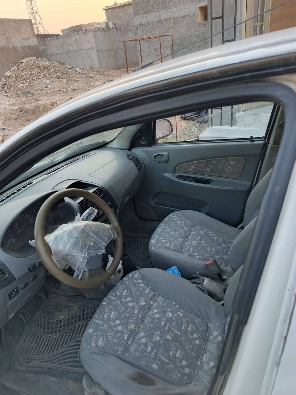 سلام عليكم
طيبه موديل ١٥ رقم واصط 

سعر ٣٥ بيهه مجال
‏‪***********‬‏
