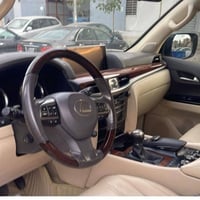 لكزس موديل 2018 بريمي فل مواصفات ماشية بس 80 ألف بدون صبغ بدون بارد با...