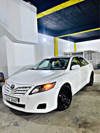 كامري ٢٠١٠ • LE • ما مصبوغ