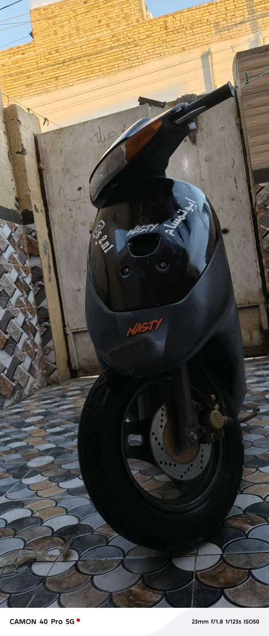 سلام عليكم دراجه ساسوكي للبيع دراجه مكينته كايمه اني مطلعه على ايدي الكشن دوشمته ودراجه نضيفه اعيد مكينته كايمه ساطره صاله تقريبا 6 اشهر مطلعه وكيل ما احط عليه سعر حط سعرك بل تعليقات واني ادخلك وهاذ رقمي لليريد يعرف اكثر تفاصيل ***********
