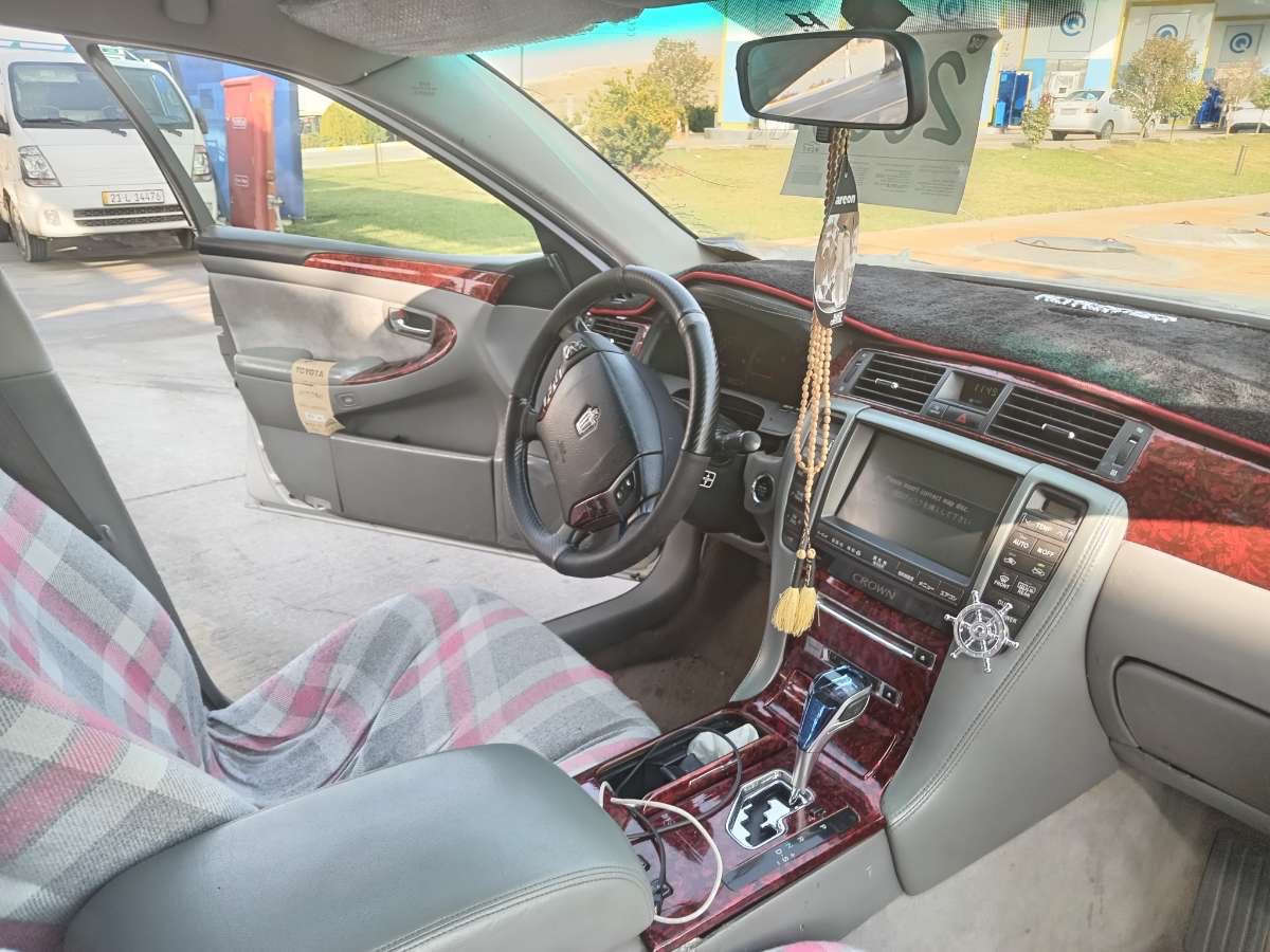 شاهینە٢٠٠٥سپۆرت کامل مەسرەف کراوە3دوگمەسەلەجەمەرکەزی55معامەلەیەکی کەم***********
