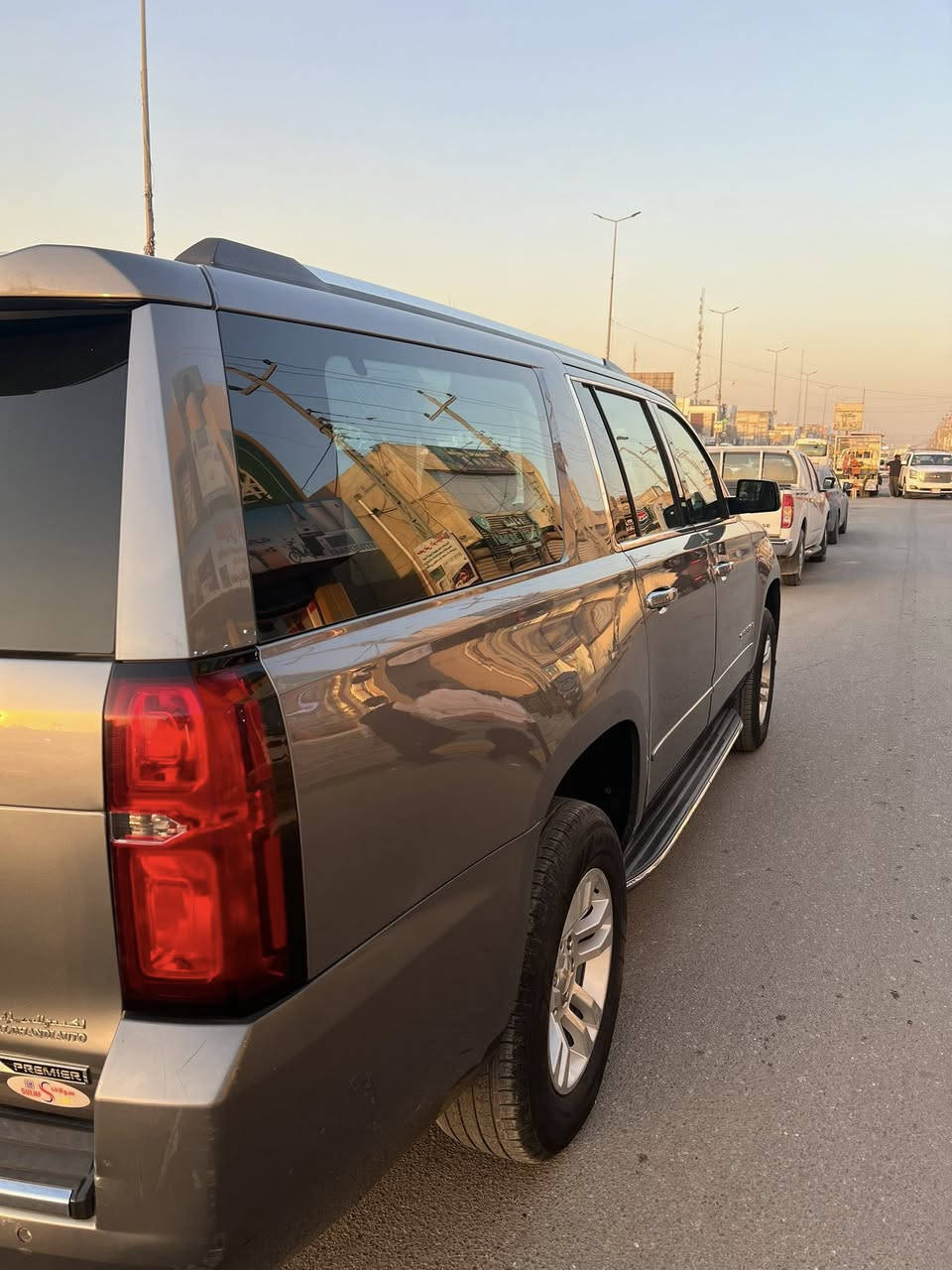 سلام عليكم تاهو 2018 للبيع وراد كندي فول مواصفات حادث فقط جاملغ الامامي سياره جديده رقم اجره  سعر 300
رقم الهاتف ***********
