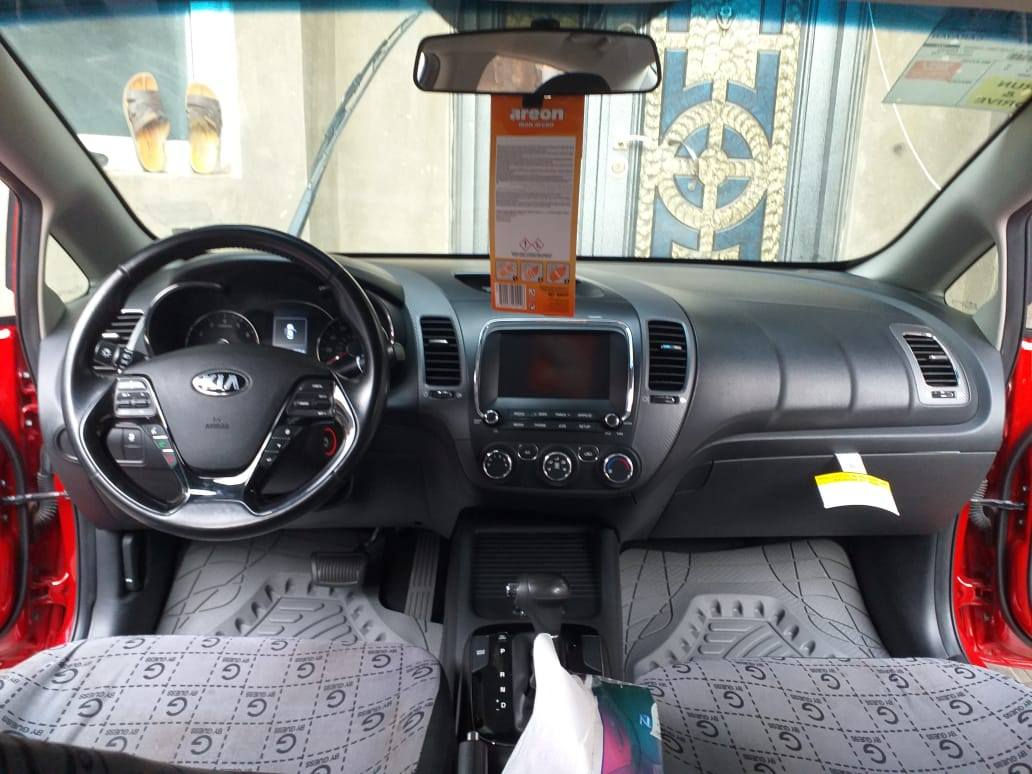 السلام عليكم فورتي 18 داخله كلين فقط حالوب قليل سياره حلوه كلشي
هزه جديده رقمه انكليزي

سياره كامله حداديه تبريد ماناقصه شي السعر 112
***********
