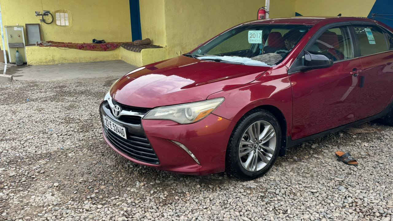 سلام عليكم كامري ٢٠١٧ اس اي البيع ذا مراوس بكامري لون ابيض حديث *********** تصال علا رقم
