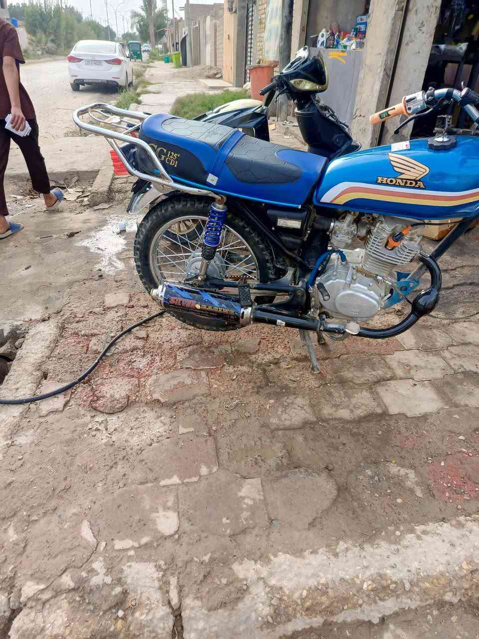 دراجه اوراق اصولي سعرها600
بيها مجال قليل ابخدمت الشراي مكاني غراف تعمير جديد
***********
