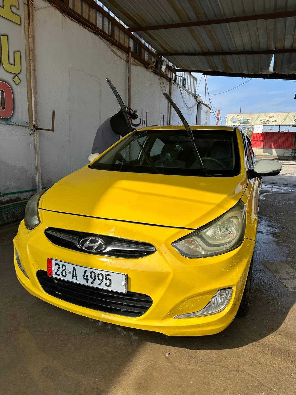 السلام عليكم 
اكسنت للبيع خليجي مديل 13
رقم نجف باسمي سنويه جديد 
حداديه جديده مكينه 1600
مكينه تبخر  فقط باقي السياره مكفوله 
مابيها حادث بيها طخه بل جاملخ الأمامي فقط ما مصلح 
كير تبريد كهربائيات هيئه غرمات البارحه مصفرهن تاخذها جاهزه 
مكاني ديوانيه مركز 
***********
