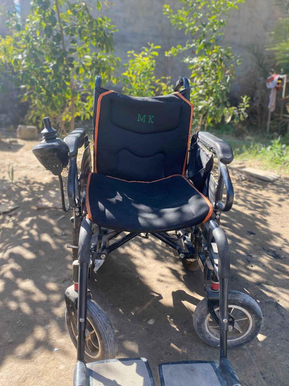 السلام عليكم مكلف بلنشر
عربانه  كهربائيّة شحن مستعمله شهر واحد فقط 500 وبيها  مجال للاستفسار  الاتصال ***********
