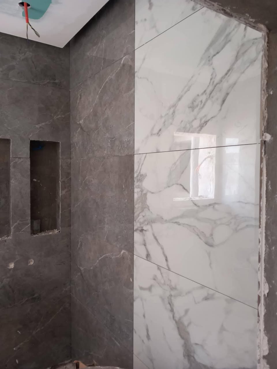 خلفة سيراميك ارضيات وجدران درجه اوله استلام مهندس باسعار مقبولة للتوصل فيس ***********او واتساب
