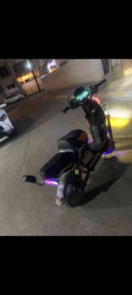 سلام عليكم
دراجة شحن X900 للبيع 

نضام بك

دبل اشاره

مثبت سرعة

لايت قوي 

بريكات بالمكان 

وبيه ملاحظات بسيطه 

مرايات موجوده بس يرادلهن شد 

مسند الراكب الوره يرادله ضب 

......

نسختين سويج 

شاحنة 

***********

السعر/ 425 وبيه مجال بسيط حك الجيه

..................
