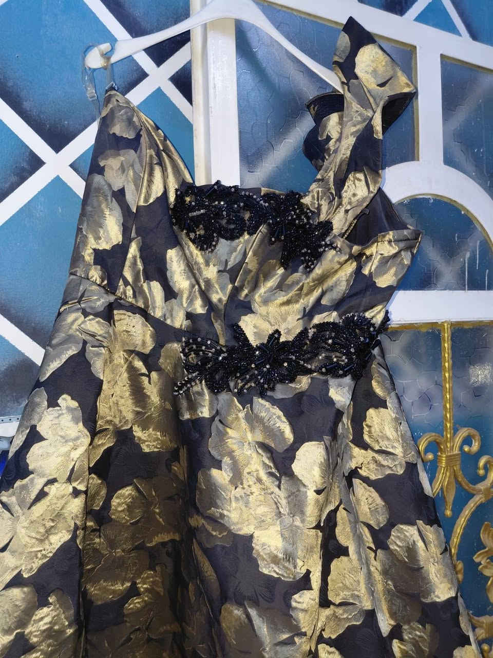 بنات عدي هذا الفستاين اريد ابيعها


**إذا كنت صاحب هذا الإعلان وتريد حذفه لأي سبب، رجاءا أرسل رسالة إلى الدعم الفني**