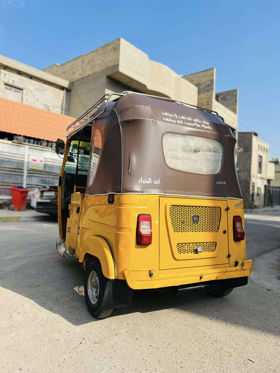 السلام عليكم تكتك للبيع رقم سنويه          كربلاء موديل 2021السنويه تقره. والتكتك رقم ***********    تكتك عارضه. بسبعه ونص
