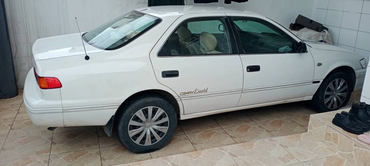 سلاموعلکوم
کامری اللبیع مۆدیل 2001 خلجی ڕەقەم سلیمانیە دۆڵی سە نەوییە جدید هه زە جدید مکینە 4 سلندەر کرە با هات صدر بشرط سبوخ 2 بدون داخل مکفولە سعر 82 مکانک سلیمانیە ***********
