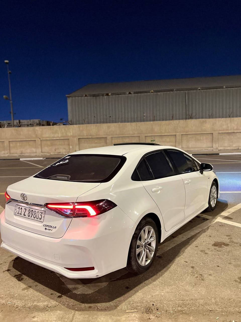 كورولا هايبرد  شكل خليجي  موديل 2025 

محرك 1800 هايبرد
شاشة
داخل جلد اسود
سايد بريك اوتوماتيك
اوتو هولد
Ev mode
Drive mode
عينه الكتروني
السيارة كفالة عامه ( مكينه وكير وبدي) 
السيارة ماشية 17 الف كيلو متر
سيارة ادامة كامله فلاتر جديدة ودهن مبدل جديد توه
تايرات مبدلة 
ممشة قليل بالنسبة لموديلها للجامعه فقط دوام
رقمها بغداد اقصاد ( تجيك وكالة باسمك)
تواصل واتساب ***********
او عل ماسنجر
السيارة اقصاد 
تجيك وكالة باسمك 
السعر 144 بيه مجال حك جيه قليل
مكاني البصرة كوت الحجاج البصرة, العراق
