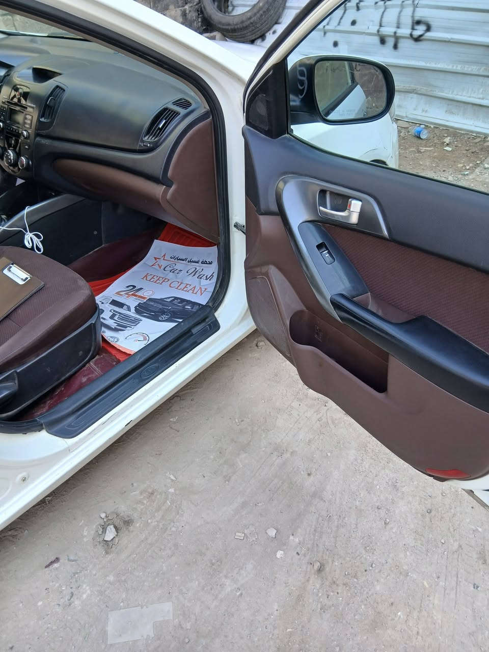 سيراتو موديل ١٢ للبيع خليجي 
ابيض رقم سليمانية 
محرك ١.٦ مكفول محرك كير 
شواصي لغود 
بغداد البياع 
باقي التفاصيل واتس او اتصال
***********
السعر ١٠٠ بيها
