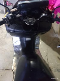 دراجه للبيع الكير ملغي مصبوغه صبغ كامل المكينه مجفته مره وحده ع ايدي ز...