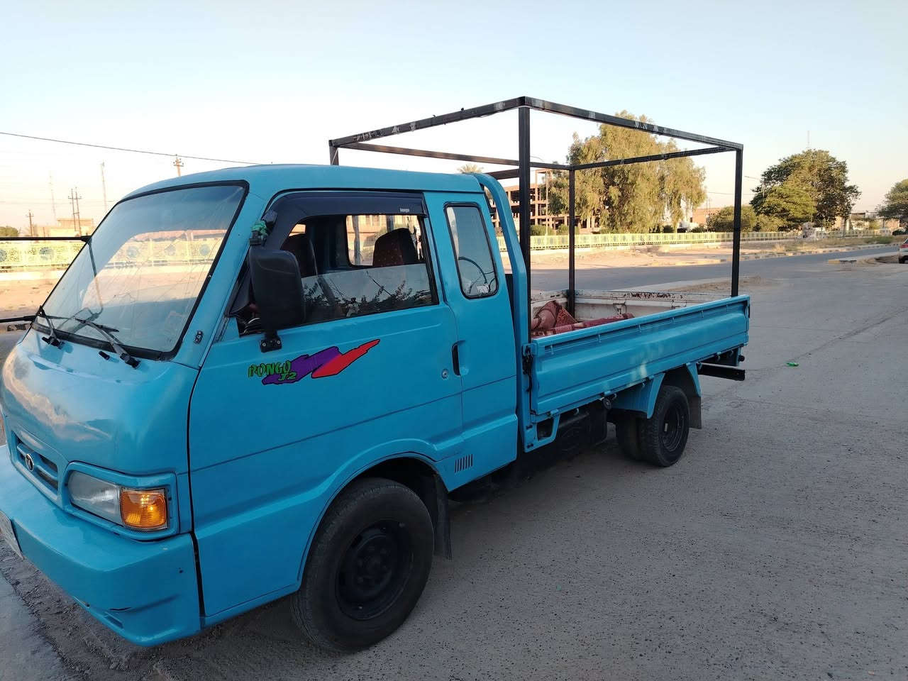 سلام عليكم كيا بنكو موديل 95..7 جنكال سياره مكفوله كير محرك شاصي .كهربائيات كله شغاله .باتري جديد .تخم تاير جديد .سياره ما متعوبه عليه ..مكان سياره بغداد محموديه ***********.***********
