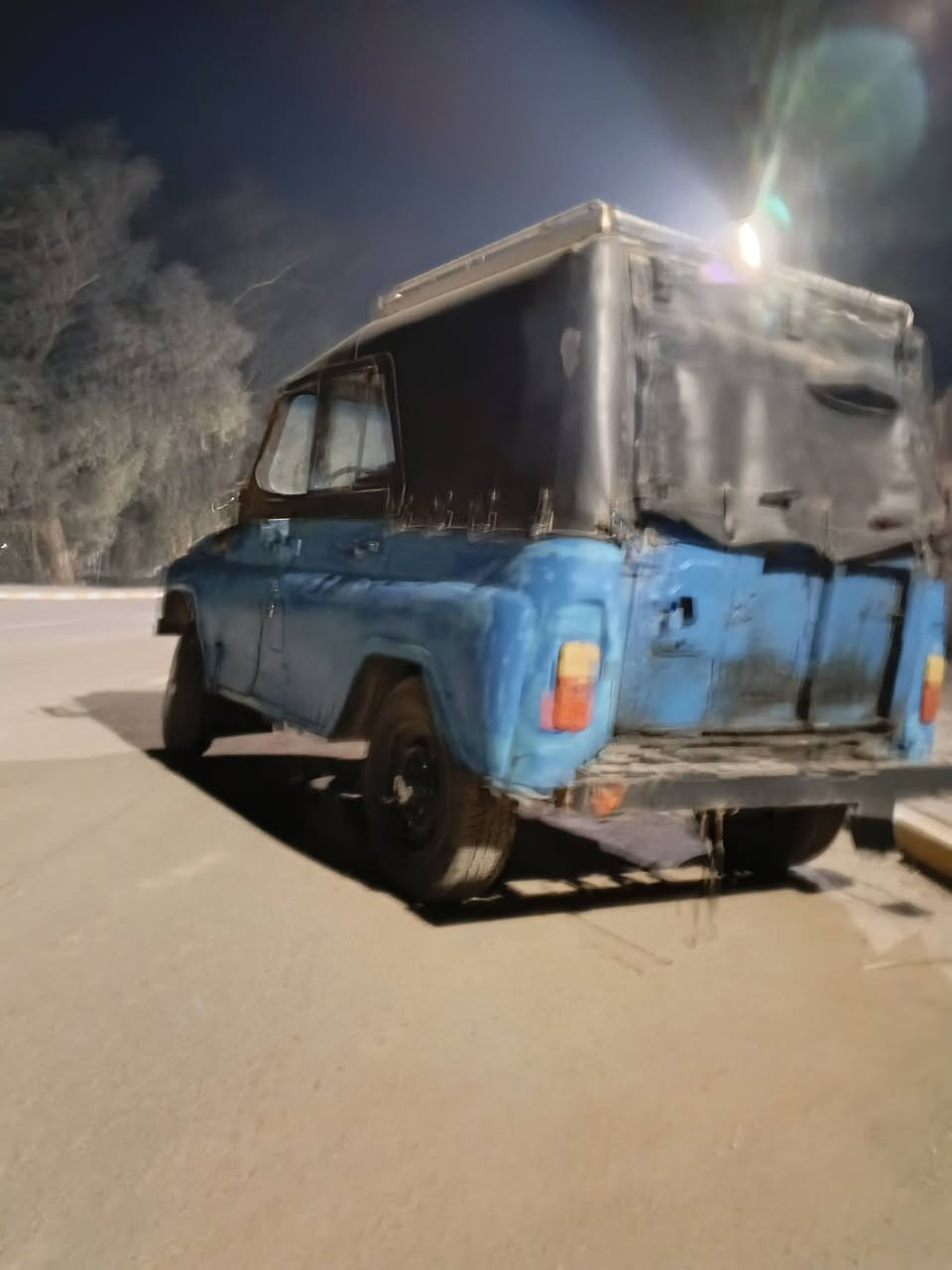 السلام عليكم
واز نضيفه للبيع موديل 88 حداديه نضيفه مكينه وكير ونجي جديد تخم تاير جديد لعنوان واسط الصويره سياره جاهزه للشغل
السعر 3 وبيها مجال 
 للأستفسار الاتصال على الرقم 
***********
