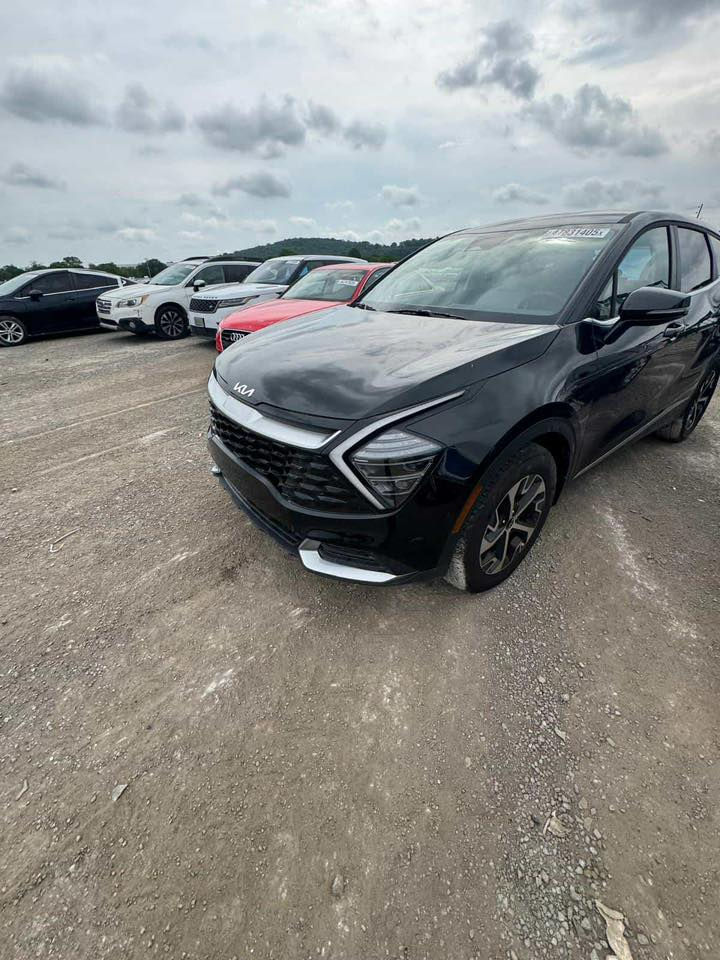 سبورتج موديل  25
امريكي 
2500
حادثه مبدل جنطه 
جاملغين مصلحات 
رقم قادسيه 
سنويه لل28
البجم كبس 
بعده بدهن لشركه 
سعره ٢٤٥ 
وبيه مجال الستفسار ع الرقم 

 ‭٠٧٨٣ ٨٢٢ ١٢٩٧‬
