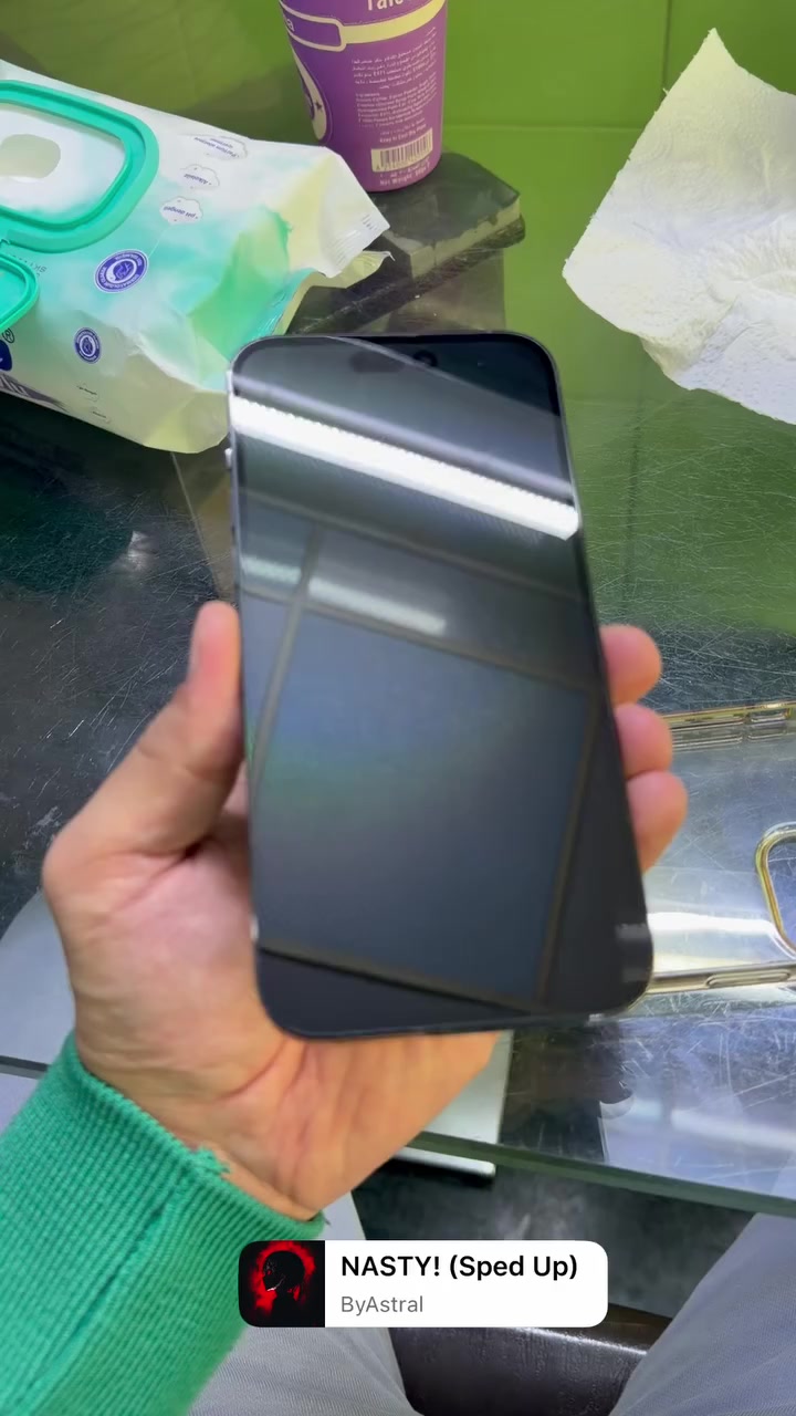 فقط 750 الف 🔥🔥 للبيع ايفون 14 برو ماكس ذاكرة 256 + باور بانك جديد هدية + سماعات اصلي جديدة هدية
مكفول من الفتح والاستبدال 
ذاكرة عالية 265 
اماراتي شرق اوسط ( مرغوب ) 
لون مميز ( اسود )
بطارية 79 ( انطيك وياه باوربنك جديد هدية بسعة 40 الف واط ، وحدة ينباع ب 50 الف .)
سماعات هدية جديدة بلكارتونة
وياه كڤر مال شركة ابل الاصلي 
ملحقاتة وياه موجودة 
الملاحظة الوحيدة البي هو الظهر مالتة مفطور كما موضع بلصور ، ( لكن هذا ابد مياثر بل استعمال ومامبين ، واذا تريد تبدل ظهر رخيص جداً  ) 
السعر 750 الف وبي مجال بسيط 
للتواصل ارسل واتساب او اتصال على رقم الهاتف 
***********
