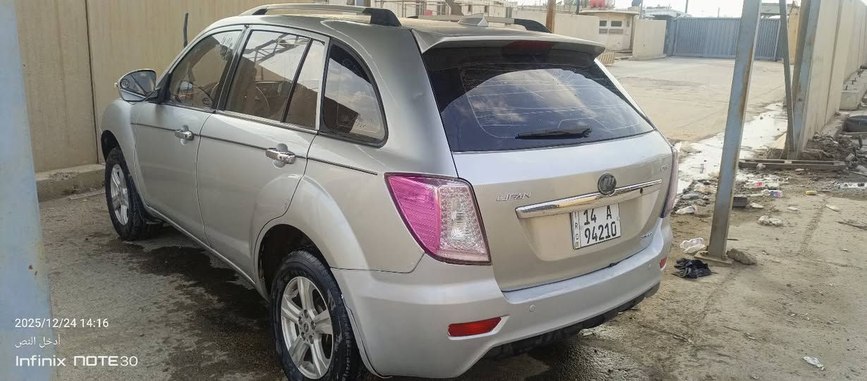 ياالله السلام عليكم 
سياره ليفان X60 مديل 2016
سياره بسمي رقم دولي 
رقم بصره
جاهزه السياره 
كهربائيات تبريد تخم تاير 
السياره بيه صبغ احزام لئن بيه جراد مجرد جماليه 
السعر 65 وبيه مجال 
***********
