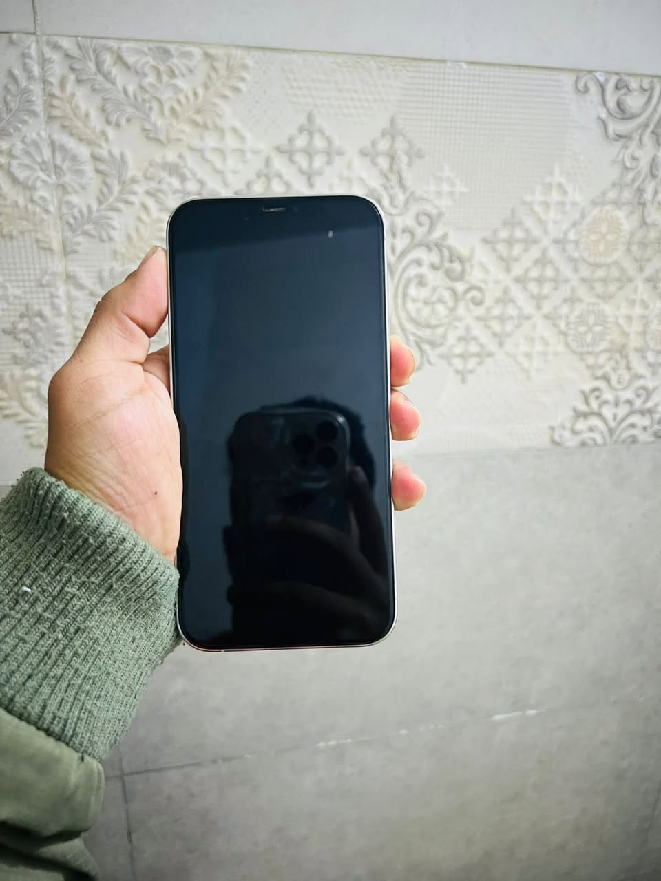 ايفون ١٢ برو ماكس
مبدل بطارية 

ذاكرة ٥١٢

جهاز كلش نظيف 

بي نقطة بلشاشة فوك 

السعر ٤٠٠ 

مكاني نجف 

يرهم مراوس 

***********
