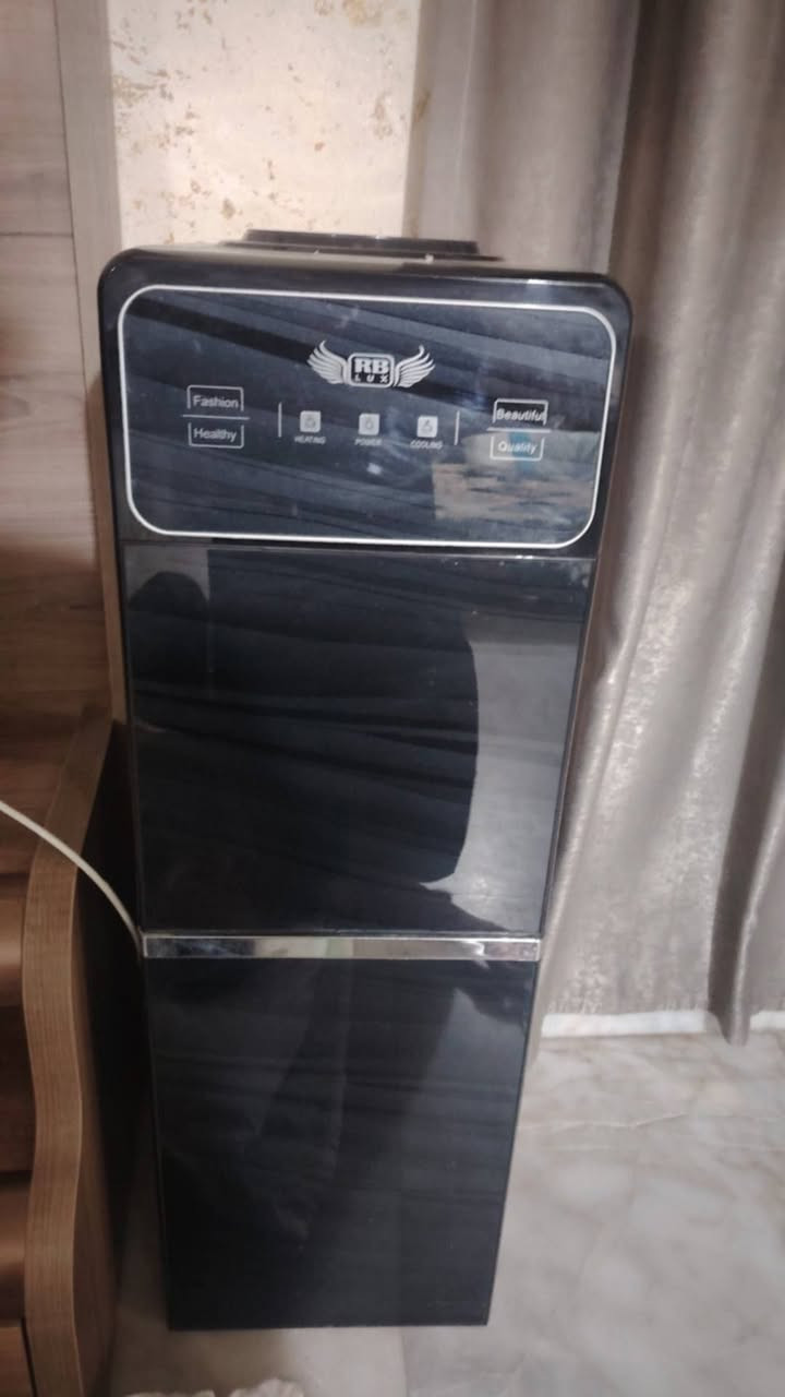 اغراض للبيع براد سعر 100 وثلاجه صغيره تجميد فول سعر 75 والثلاجه جبيرة بس موطور سعر 75 ودوشك جربايه سعر 70


**إذا كنت صاحب هذا الإعلان وتريد حذفه لأي سبب، رجاءا أرسل رسالة إلى الدعم الفني**