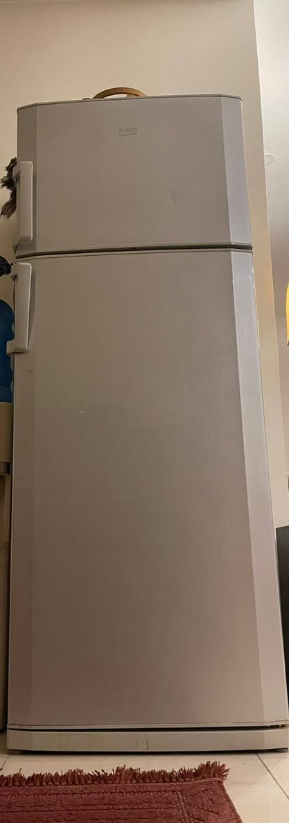 ثلاجة بيكو نظام  تجميد 
نظيفة جدا 
للبيع ١٦ قدم 
مكان بغداد حي جهاد 
السعر ٢٥٠
0770 066 4199
