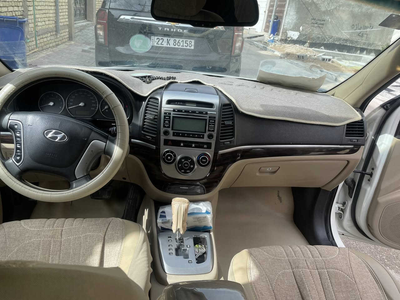 السلام عليكم سيارة سنتافيا 2012خليجي (الشركة العامة )للبيع رقم بغداد بأسمي تحويل ثاني 

/ 3 قطع تبريد / تحكمات استيرن / اشاير بالمري / منفذ USB / منفذ AUX/ مكينة 6 سلندر 3500 / كامرة خلفية / ماشية 240الف حقيقي / دفع رباعي 

السيارة مكفولة فقط بارد بسيط بالمدكر الخلفي
المكينة على وضع الشركة 

ادامه كاملة من حدادية و منظومة بانزين  السيارة جديدة بمعنى الكلمة كامله مابياها أي نقص السعر 157وبيها مجال بسيط حق الجيه

مكان السيارة البصرة (ياسين خريبط)

للأستفسار ***********
