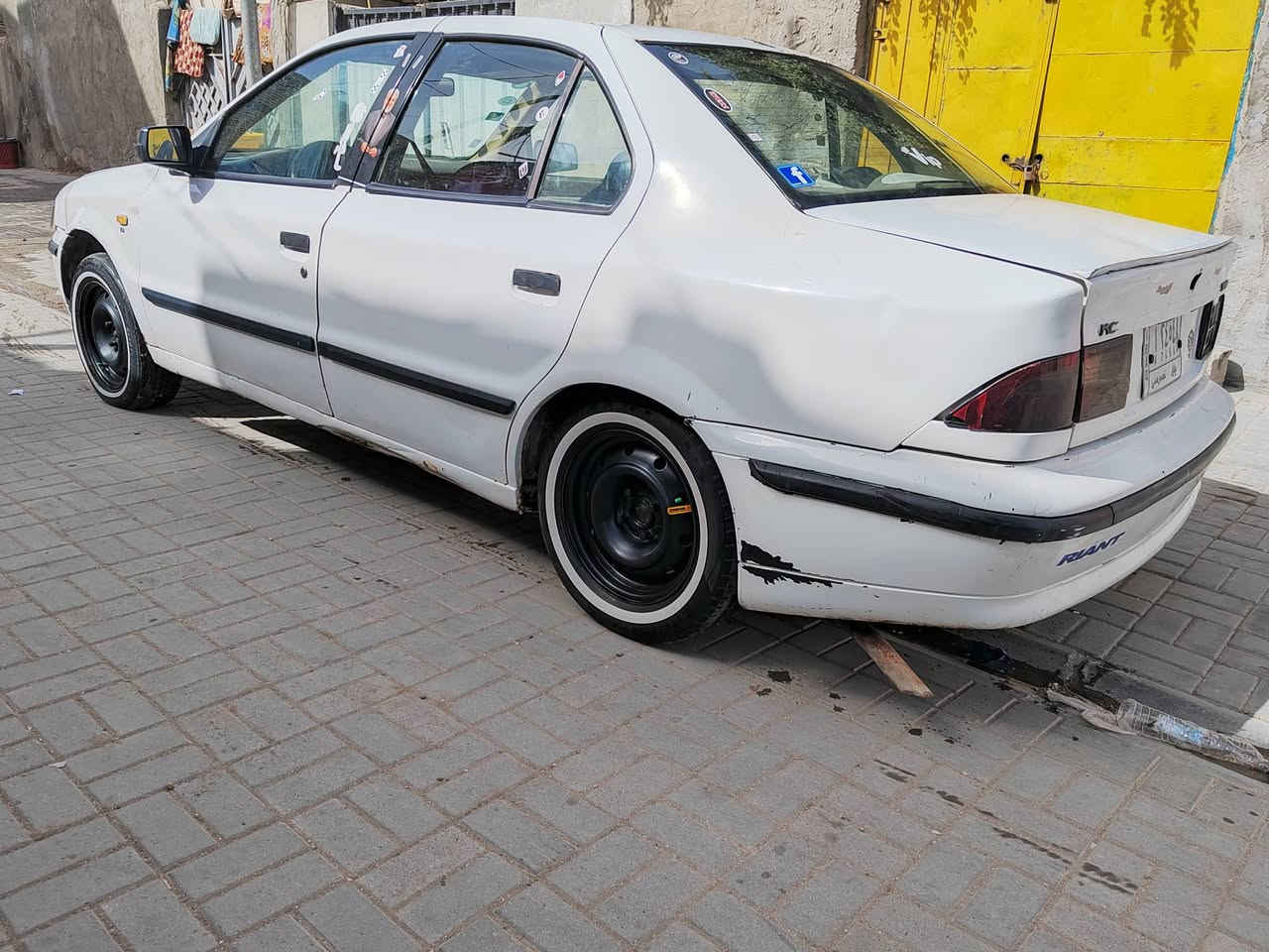 السعر 26 بيع مستعجل
***********
اسلام عليكم سمند للبيع موديل 11 مكينه او كير او شاصي مكفولات تأيرات جدد حداديه جديده رقم بابل تحويل مباشر المكان كربلاء اتصل
